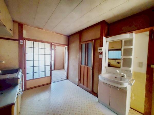 堺市東区日置荘西町7丁　中古戸建 内観写真（リビング）