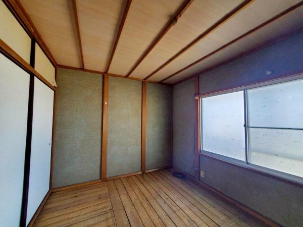 堺市東区日置荘西町7丁　中古戸建 内観写真（リビング以外の居室）