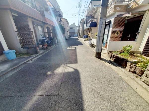 堺市東区日置荘西町7丁　中古戸建 現地写真（前面道路含む現地写真）