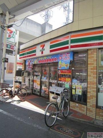 朝日プラザ北畠西 コンビニ