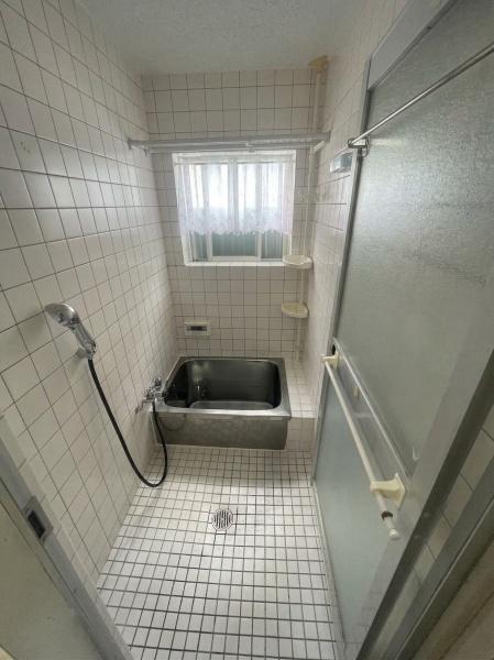 伊丹市荒牧南4丁目　中古テラスハウス 内観写真（浴室）