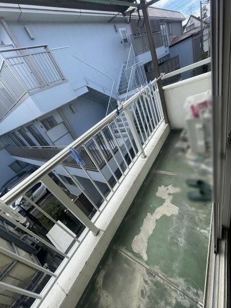 伊丹市荒牧南4丁目　中古テラスハウス 現地写真（バルコニー）