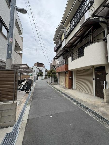 大阪府大阪市生野区中川東２丁目 現地写真（前面道路含む現地写真）