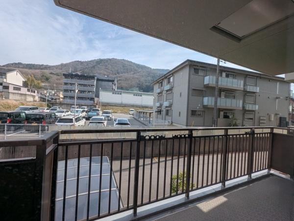 グランドメゾン京都山科 現地写真（バルコニー）