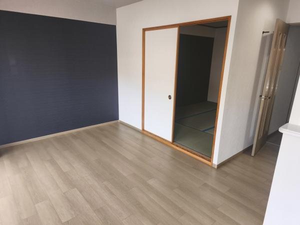 グランドメゾン京都山科 内観写真（リビング）