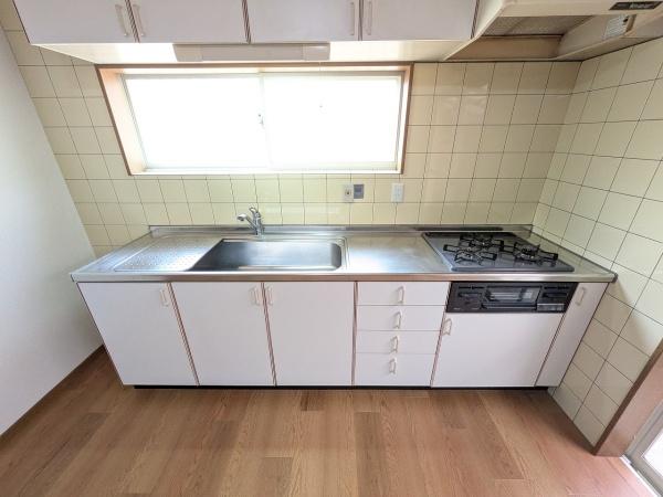 京都市左京区田中東高原町　中古戸建 内観写真（キッチン）