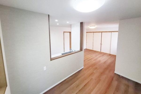 富田林市伏山3丁目　中古戸建 内観写真（リビング）