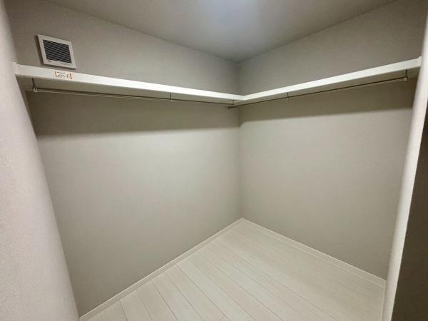 羽曳野市誉田7丁目　中古戸建 内観写真（収納）