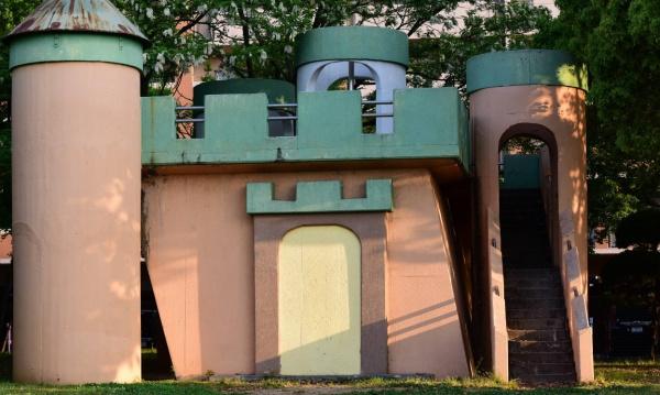 泉大津市高津町　中古戸建 公園
