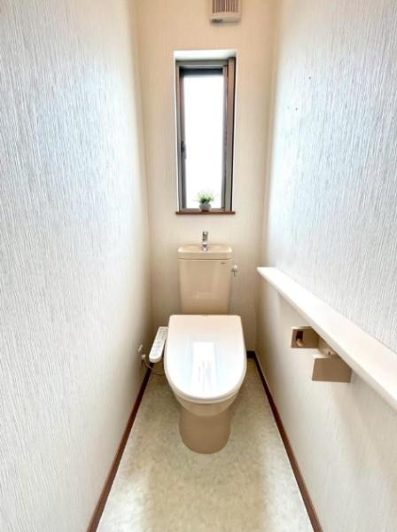 富田林市金剛錦織台　中古戸建 内観写真（トイレ）