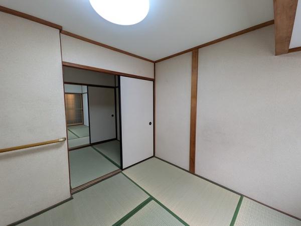 京都市中京区壬生森前町　中古テラスハウス 内観写真（リビング以外の居室）