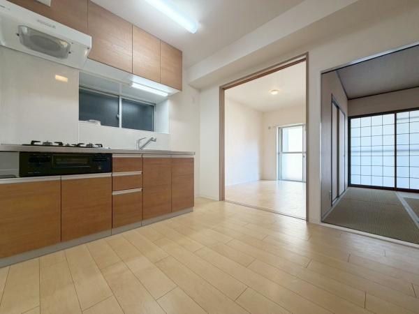 朝日プラザ帝塚山東 内観写真（リビング）