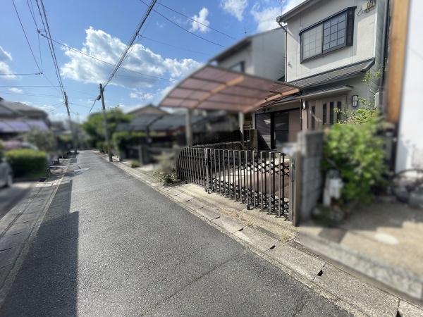 京都市右京区嵯峨野嵯峨ノ段町　中古戸建 現地写真（前面道路含む現地写真）