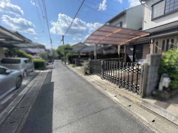 京都市右京区嵯峨野嵯峨ノ段町　中古戸建 現地写真（前面道路含む現地写真）