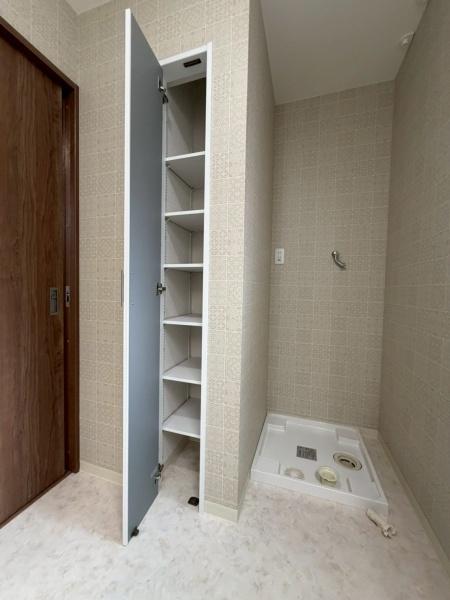 大阪市生野区舎利寺1丁目　中古戸建 内観写真（洗面台・洗面所）