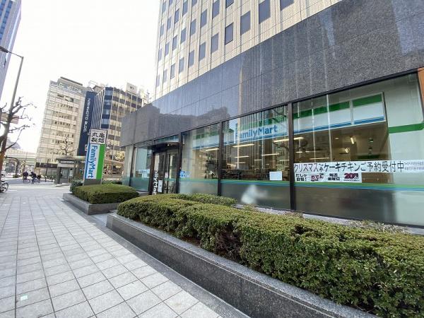 プレミストタワー靭本町 コンビニ