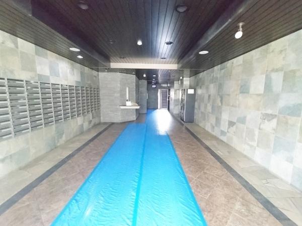 コボリマンション新大阪 共用部写真（ロビー）