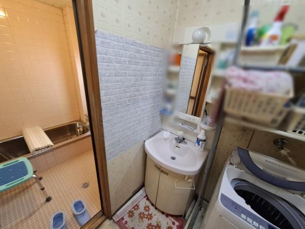 大阪市此花区伝法2丁目　中古戸建 内観写真（洗面台・洗面所）