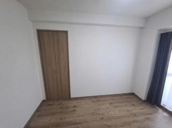 ライオンズマンション此花 内観写真（リビング以外の居室）
