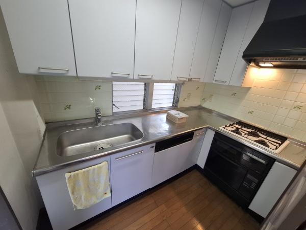 大阪市大正区泉尾1丁目　中古戸建 内観写真（キッチン）