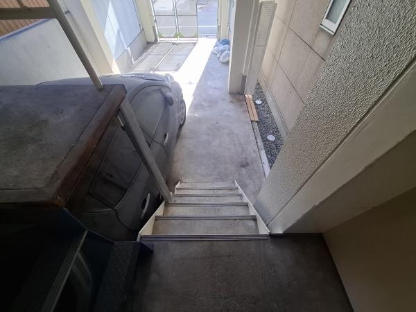 大阪市大正区泉尾1丁目　中古戸建 現地写真（駐車場）