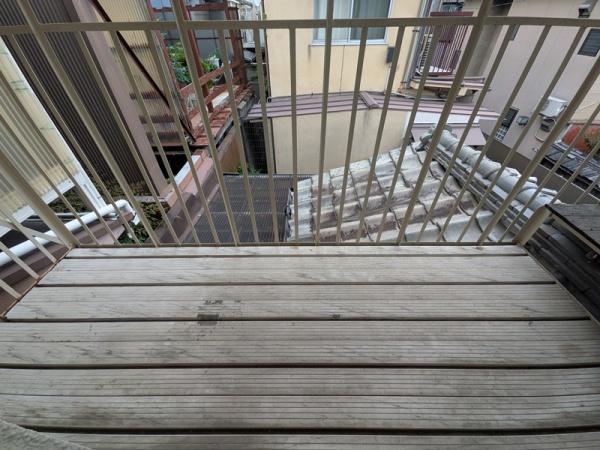 京都市上京区六番町　中古戸建 現地写真（バルコニー）