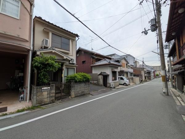 京都市上京区六番町　中古戸建 現地写真（前面道路含む現地写真）