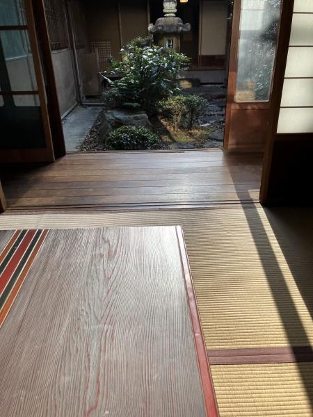 京都市山科区日ノ岡夷谷町　中古戸建 内観写真（リビング以外の居室）