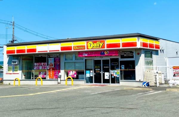 堺市美原区平尾　中古戸建 コンビニ