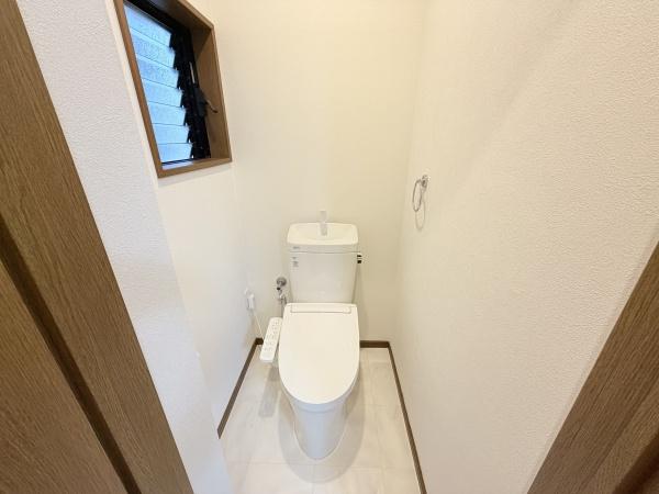 大阪市平野区加美鞍作2丁目　中古戸建 内観写真（トイレ）