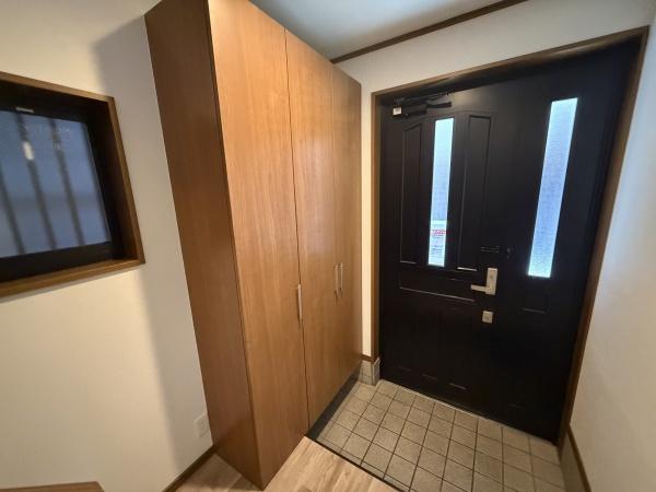大阪市平野区加美鞍作2丁目　中古戸建 現地写真（玄関）