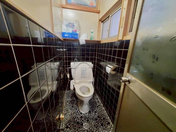 大阪市東住吉区住道矢田9丁目　中古テラスハウス 内観写真（トイレ）