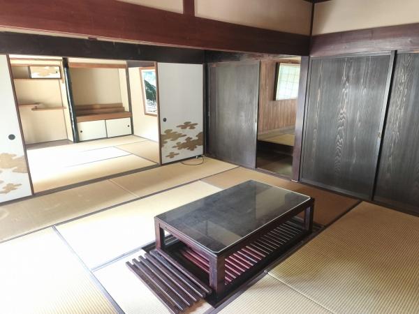 京都市左京区花脊大布施町　中古戸建 内観写真（リビング以外の居室）