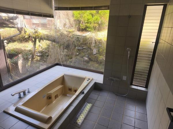 京都市左京区花脊大布施町　中古戸建 内観写真（浴室）