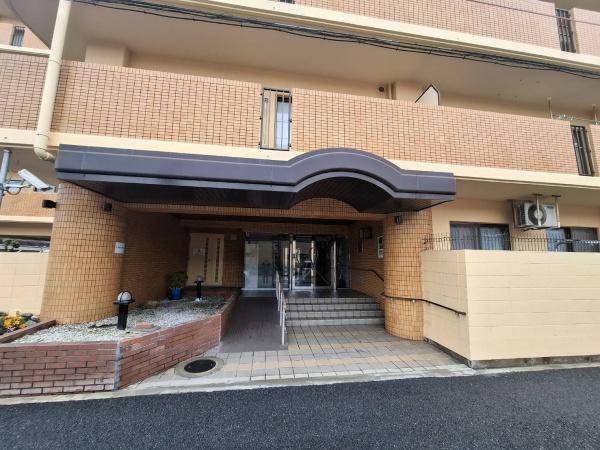 ふぁみーゆ浜寺 共用部写真（エントランス）