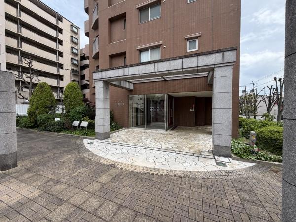 サンマンションアトレ長居公園 共用部写真（エントランス）