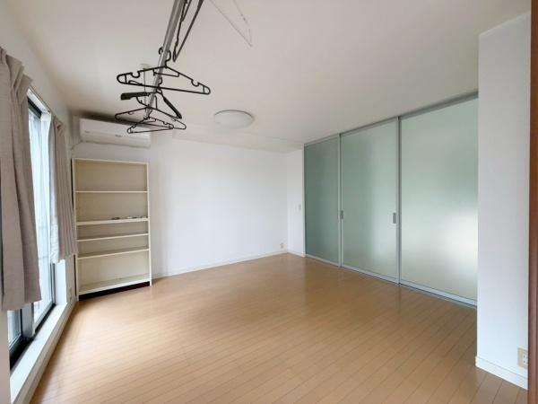 大阪市住吉区清水丘3丁目　中古戸建 内観写真（リビング以外の居室）