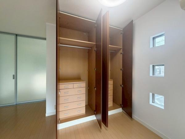 大阪市住吉区清水丘3丁目　中古戸建 内観写真（リビング以外の居室）