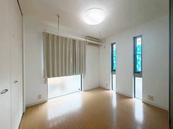 大阪市住吉区清水丘3丁目　中古戸建 内観写真（リビング以外の居室）