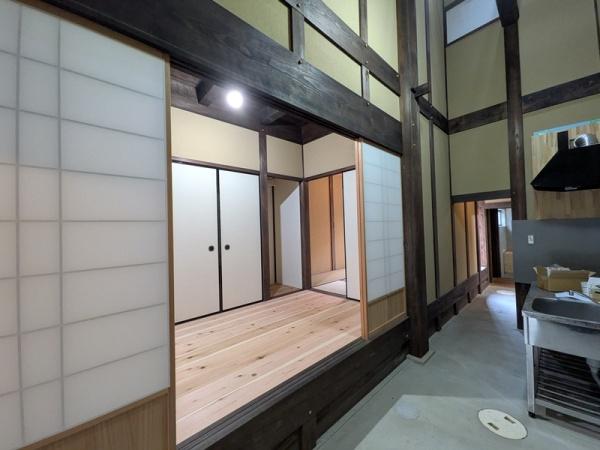 京都市中京区聚楽廻松下町　新築戸建 内観写真（キッチン）