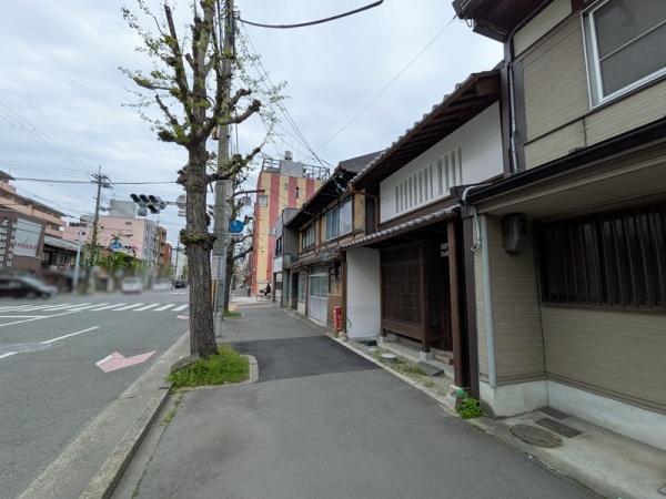 京都市中京区聚楽廻松下町　新築戸建 現地写真（前面道路含む現地写真）