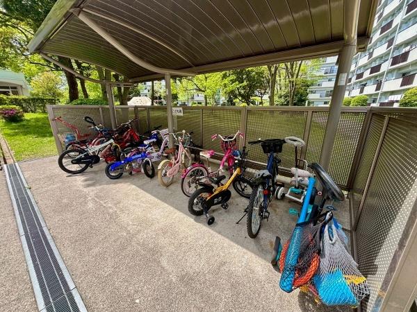 泉北若松台AB住宅1号棟 共用部写真（その他）