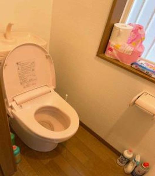 松原市天美西3丁目　中古戸建 内観写真（トイレ）