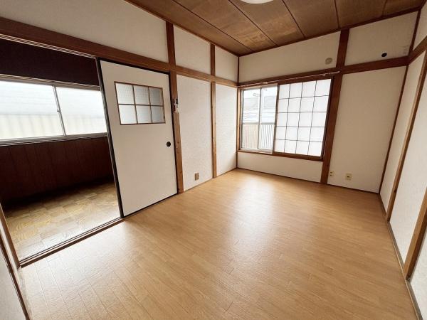 大阪市東住吉区矢田3丁目　中古戸建 内観写真（リビング以外の居室）