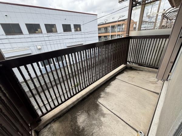 大阪市東住吉区矢田3丁目　中古戸建 現地写真（バルコニー）