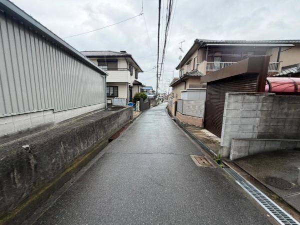 堺市西区山田2丁　中古戸建 現地写真（前面道路含む現地写真）