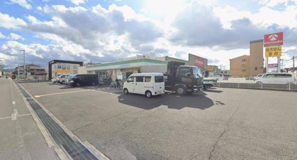岸和田市荒木町1丁目　中古テラスハウス コンビニ