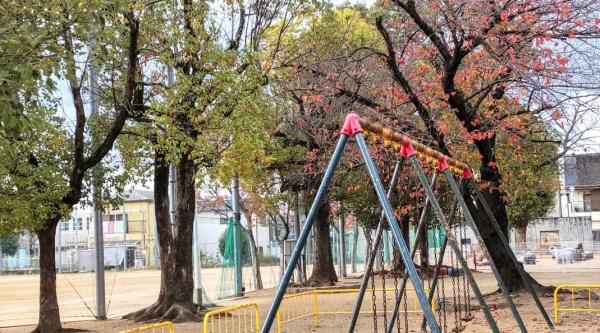 岸和田市荒木町1丁目　中古テラスハウス 公園