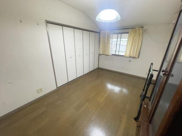 尼崎市尾浜町1丁目　中古戸建 内観写真（リビング以外の居室）