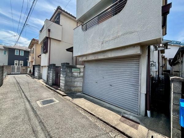 藤井寺市野中2丁目　中古戸建 現地写真（駐車場）